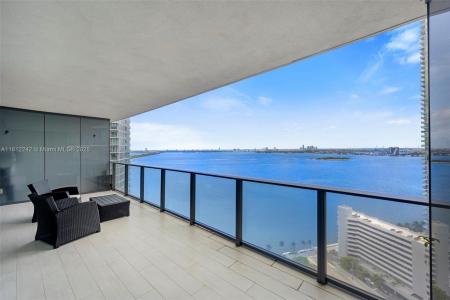 650 NE 32nd St 2502, Miami, Florida 33137, USA