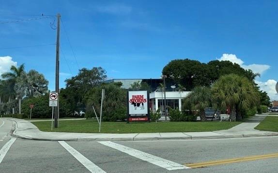 Convenience Store, Boca Raton, Florida 33431