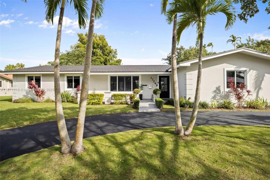 17243 SW 87th Ave, Palmetto Bay, Florida 33157, Amerika Birleşik Devletleri