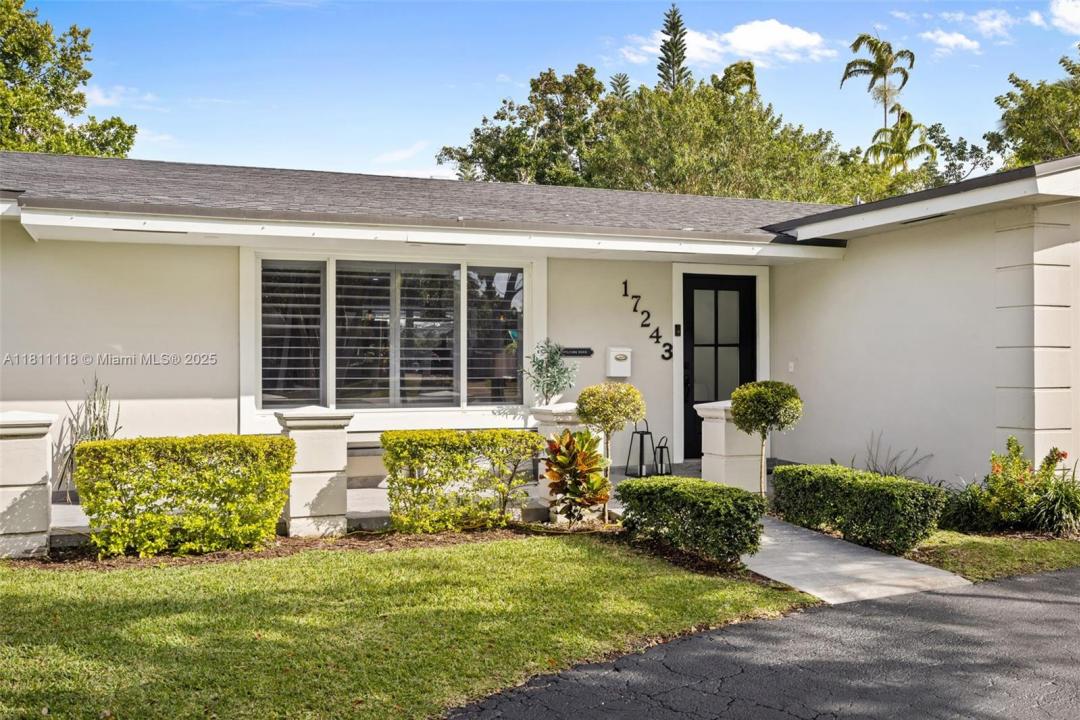 17243 SW 87th Ave, Palmetto Bay, Florida 33157, Amerika Birleşik Devletleri
