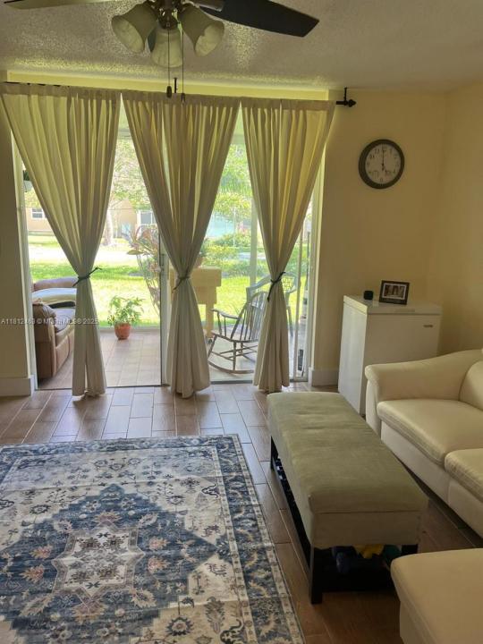 620 NE 12th Ave 107, Hallandale Beach, Florida 33009