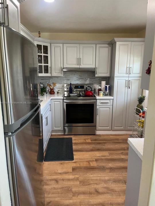 620 NE 12th Ave 107, Hallandale Beach, Florida 33009