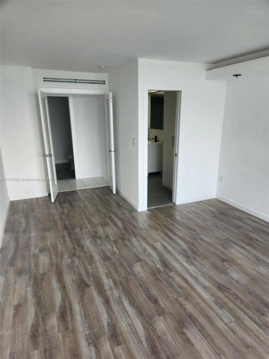 1301 NE Miami Gardens Dr 314W, Miami, 佛罗里达州 33179, 美国