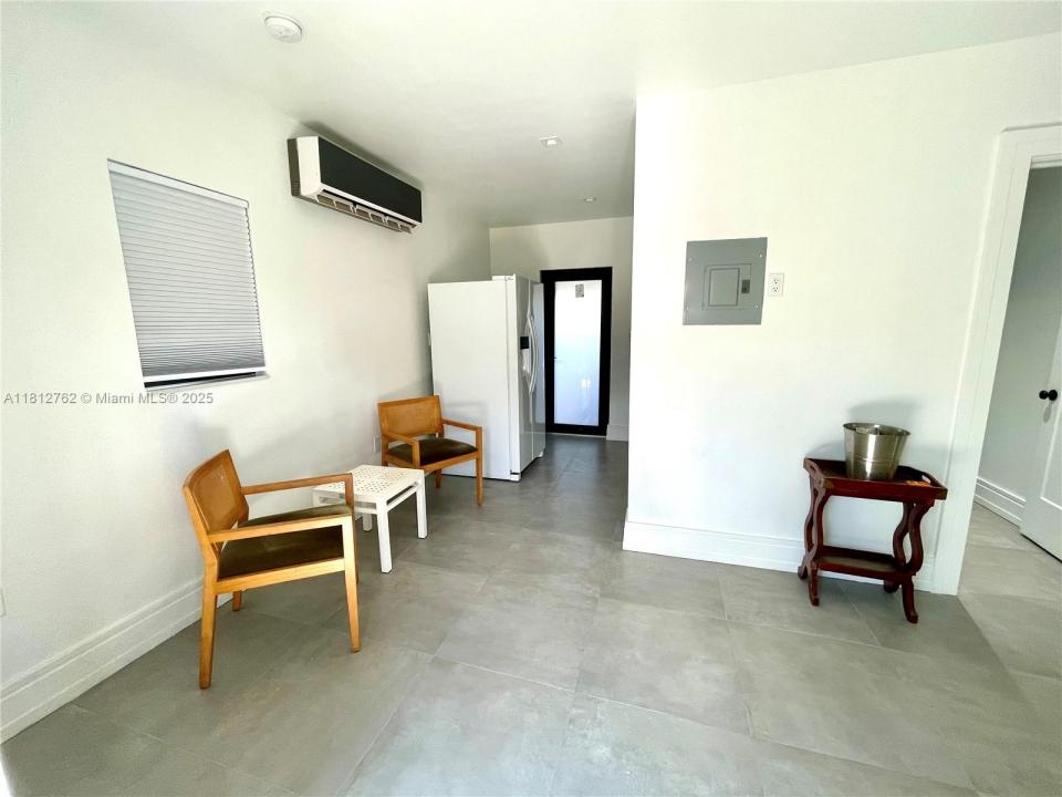 2180 NW 23rd Ct Cottage, Miami, 플로리다 33142, 미국