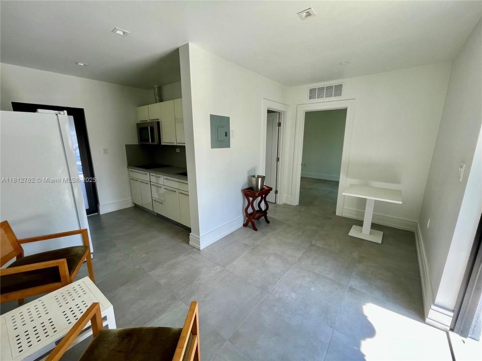 2180 NW 23rd Ct Cottage, Miami, 플로리다 33142, 미국