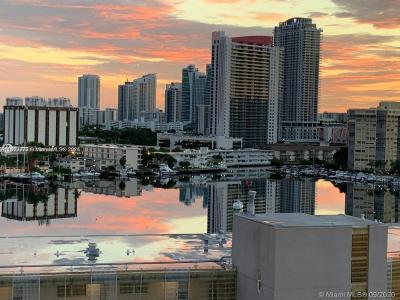 401 Golden Isles Dr 1116, Hallandale Beach, Florida 33009, USA