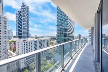 1100 S Miami Ave 1704, Miami, Florida 33130, USA