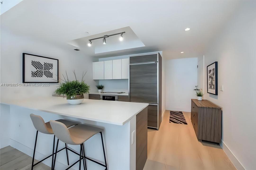 1100 S Miami Ave 1704, Miami, Florida 33130, Stati Uniti