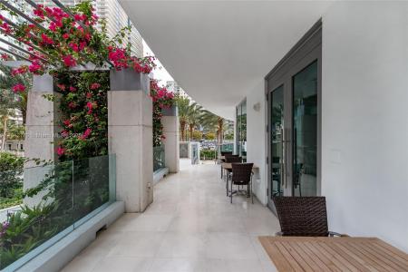 1331 Brickell Bay Dr 1, Miami, Florida 33131, USA