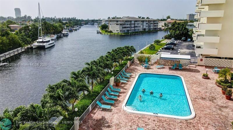 401 Golden Isles Dr 1101, Hallandale Beach, 佛羅里達州 33009, 美國