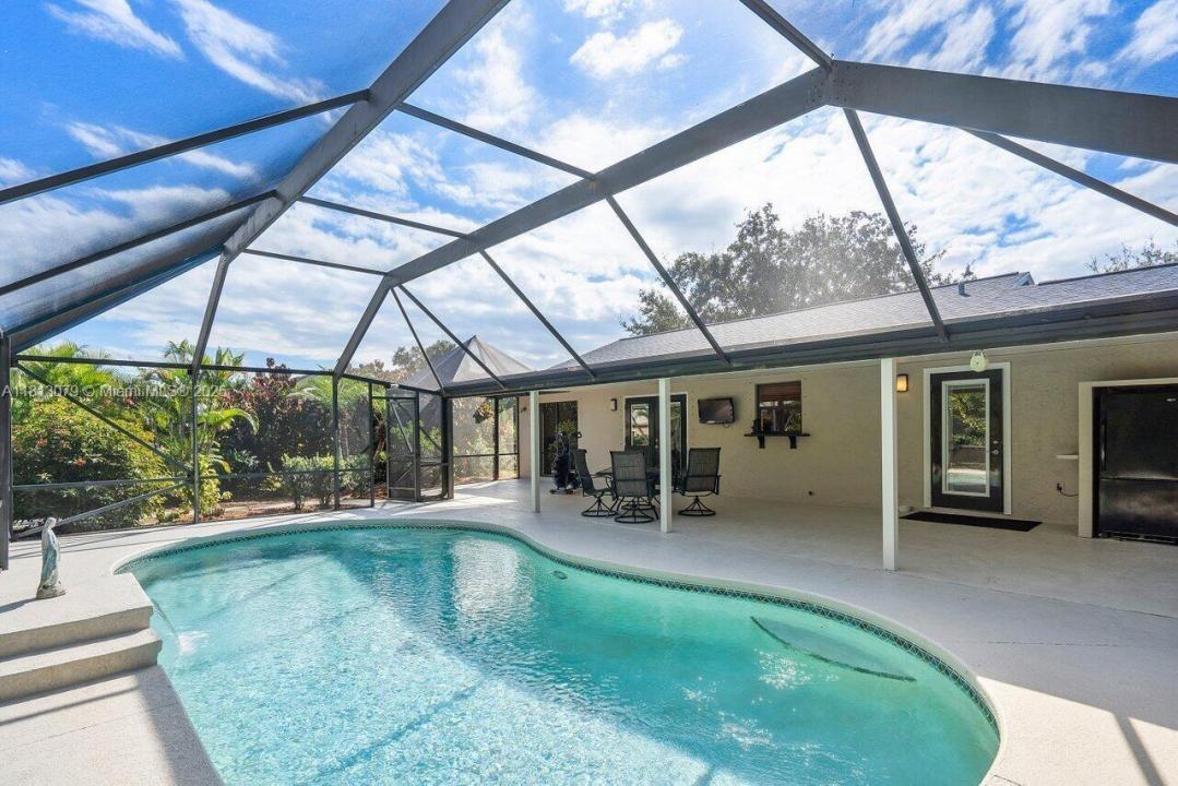 11613 N 42nd Rd N, West Palm Beach, Florida 33411