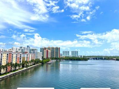 250 174th St 801, Sunny Isles Beach, Florida 33160, USA