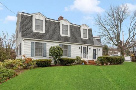 6 Lake Drive, North Providence, RI 02904, USA