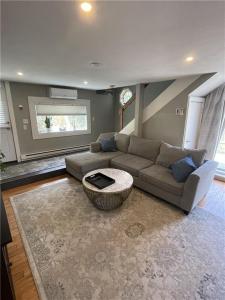 16 Dudley Avenue 6, Newport, Rhode Island 02840