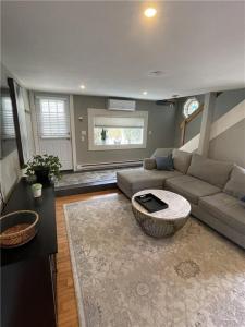 16 Dudley Avenue 6, Newport, Rhode Island 02840