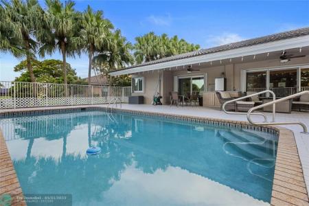 7626 NW 87th Ave, Tamarac, Florida 33321, Stati Uniti