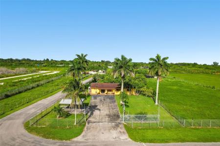 13101 SW 205th Ave, Miami, Florida 33196, USA