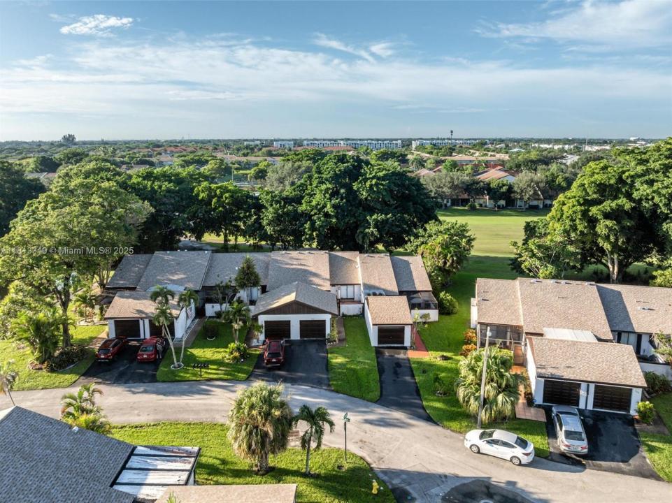 9234 Wedgewood Ln D7, Tamarac, Florida 33321