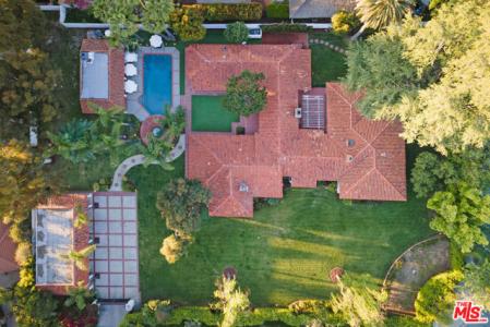 Wells Drive, Tarzana, California 91356, Estados Unidos