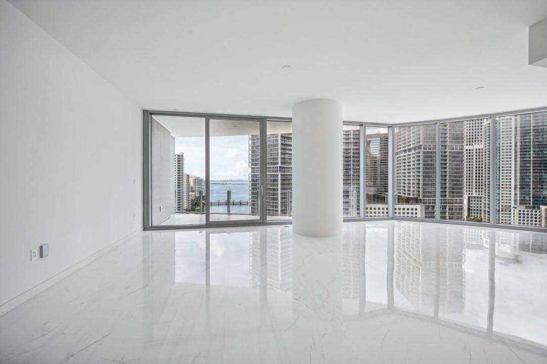 300 Biscayne Blvd Way 1907, Miami, Florida 33131, Estados Unidos
