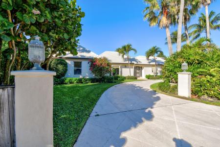 229 Colony Road, Jupiter Inlet Colony, Florida 33469