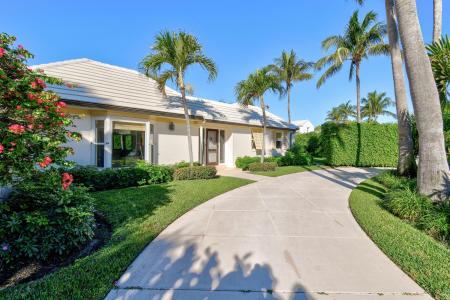 229 Colony Road, Jupiter Inlet Colony, Florida 33469