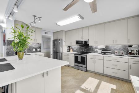 5049 N Highway A1a 1905, Hutchinson Island, Florida 34949