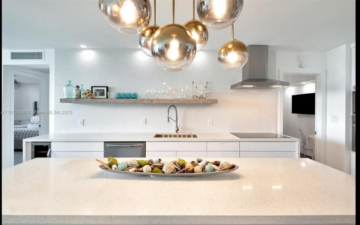 4001 S Ocean Dr 14H, Hollywood, フロリダ 33019, アメリカ合衆国
