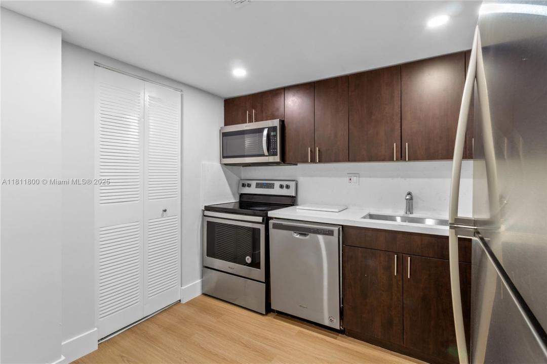 7900 S Colony Circle 206, Tamarac, Floride 33321, États-Unis