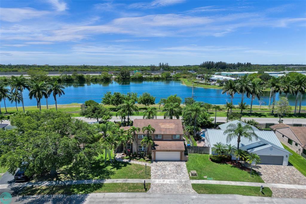 1325 SW 151st Way, Sunrise, Florida 33326