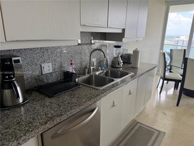 7000 Island Blvd 2403, Aventura, Florida 33160, USA