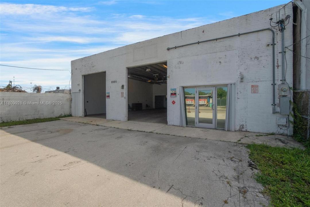 2200 SW 58th Ave, West Park, Flórida 33023, Estados Unidos