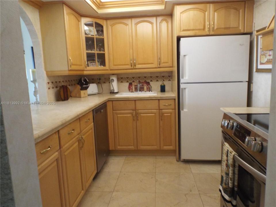 500 Three Islands Blvd 613, Hallandale Beach, 佛罗里达州 33009, 美国