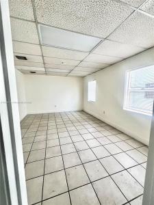 8000 NW 31st St 18, Doral, Florida 33122, USA