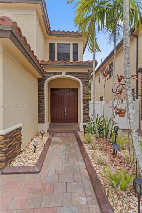 3502 W 86th Ter, Hialeah, Florida 33018, Amerika Birleşik Devletleri