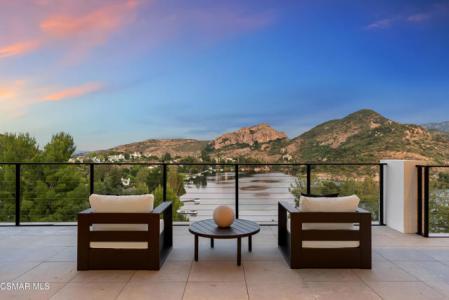 Lake Sherwood Drive, Westlake Village, Kaliforniya 91361, Amerika Birleşik Devletleri