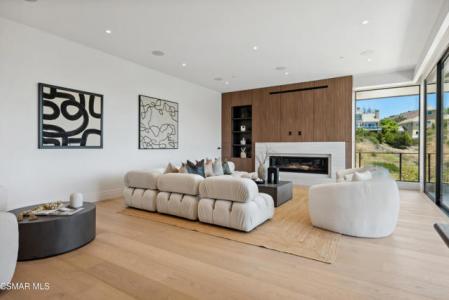 Lake Sherwood Drive, Westlake Village, Kaliforniya 91361, Amerika Birleşik Devletleri