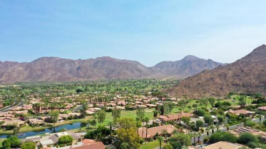 Crosby Lane, Palm Desert, קליפורניה 92260, ארצות הברית של אמריקה 