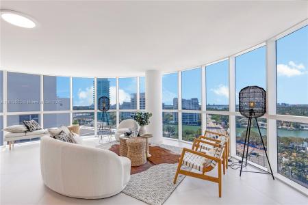 6301 Collins Ave 1405, Miami Beach, Florida 33141, USA