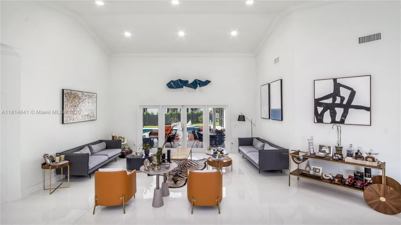 17750 SW 80th Ct, Palmetto Bay, Florida 33157, USA