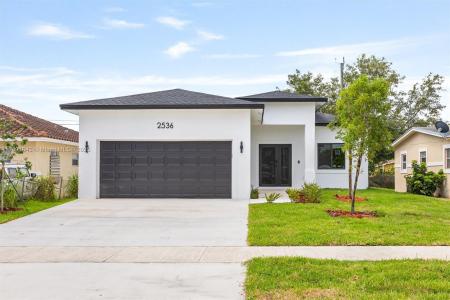 2536 NW 15th St, Fort Lauderdale, Florida 33311, USA