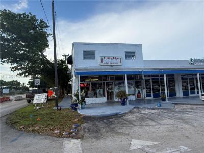 7193-7195 Pembroke Rd, Pembroke Pines, Florida 33023, Stati Uniti