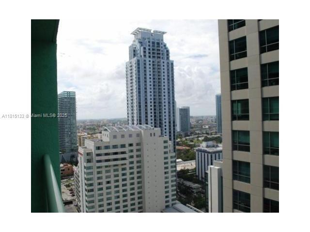 1200 Brickell Bay Dr 3316, Miami, פלורידה 33131, ארצות הברית של אמריקה