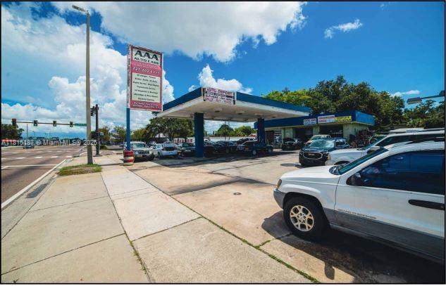 3334 S 15th, St Petersburg, Florida 33127, Stati Uniti