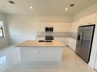 17494 SW 41st St 17494, Miramar, Florida 33029, USA