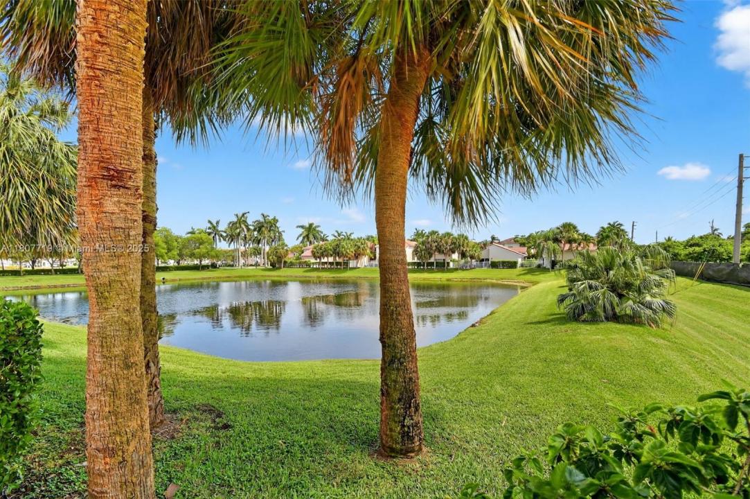 1150 Queen Palm Ct, Hollywood, Florida 33019, Stati Uniti