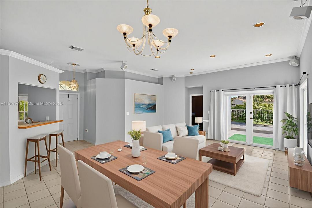 1150 Queen Palm Ct, Hollywood, Florida 33019, Stati Uniti