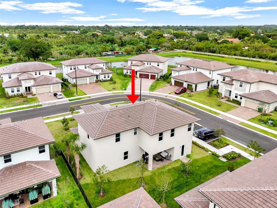 12228 SW 43rd St 12228, Davie, Флорида 33330, Соединенные Штаты