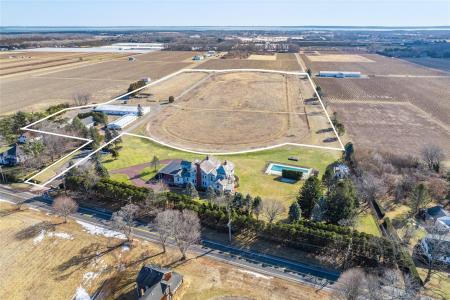 6133 Sound Avenue, Riverhead, Nueva York 11901, Estados Unidos