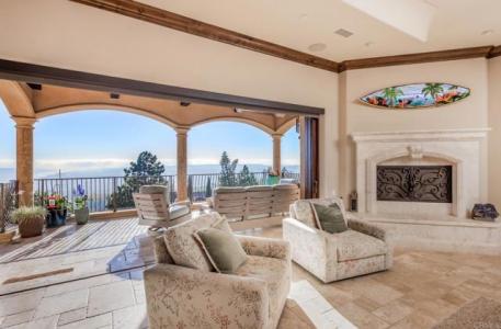 Obelisco Circle, Carlsbad, California 92009